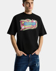 T-SHIRT REBEL TAGS LOOSE FIT CON GRAFFITI