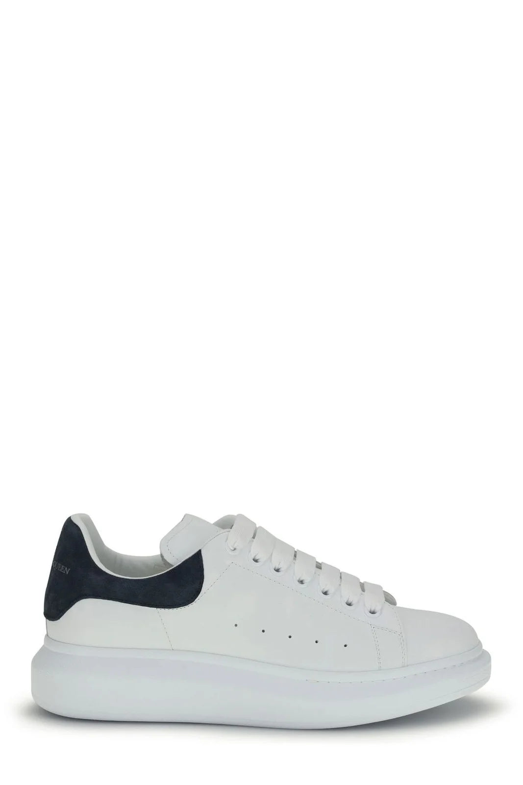 Alexander McQueen
Sneakers oversize con lacci Alexander McQueen